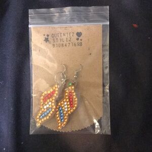 Ear rings